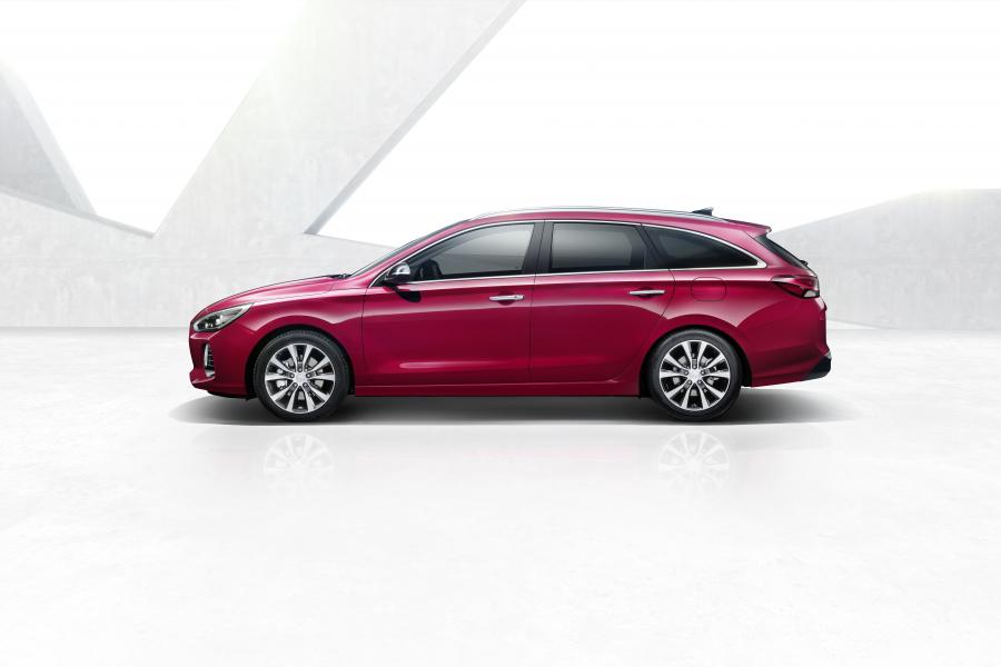  Hyundai i30 Wagon (PD) 2017 года  (WW) (фото 2 из 45)